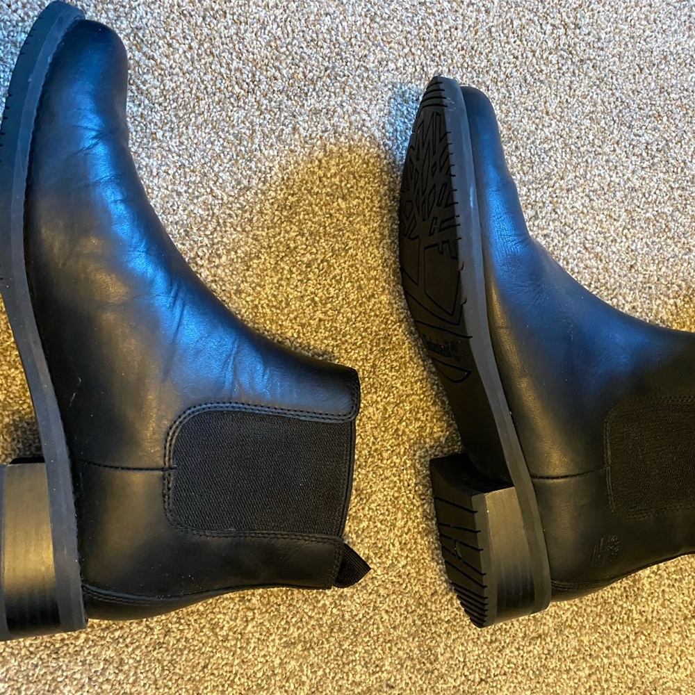 Timberland Women’s Black  Leather Boots - Picture 3 of 6
